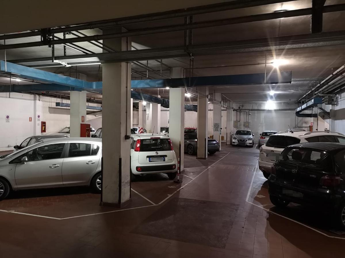 Convenient Family Apt With Private Parking Местре Екстериор снимка