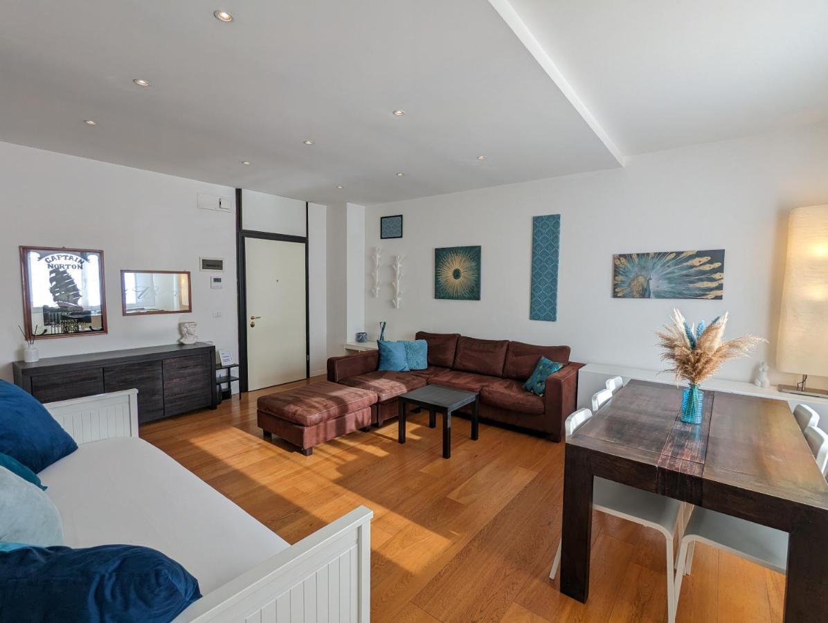 Convenient Family Apt With Private Parking Местре Екстериор снимка