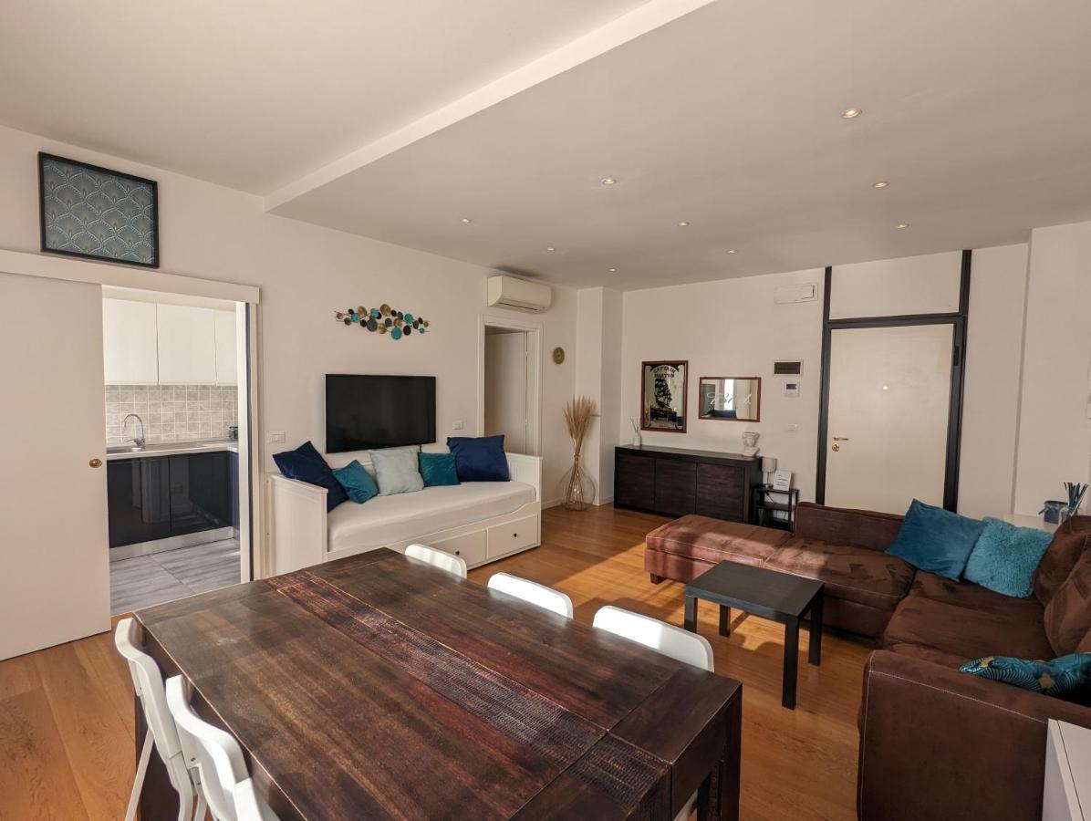 Convenient Family Apt With Private Parking Местре Екстериор снимка