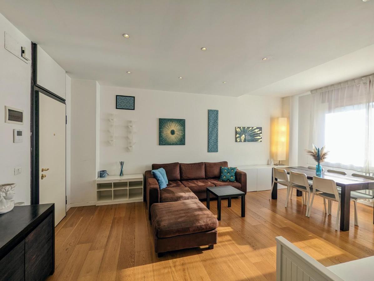 Convenient Family Apt With Private Parking Местре Екстериор снимка