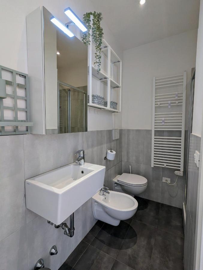 Convenient Family Apt With Private Parking Местре Екстериор снимка