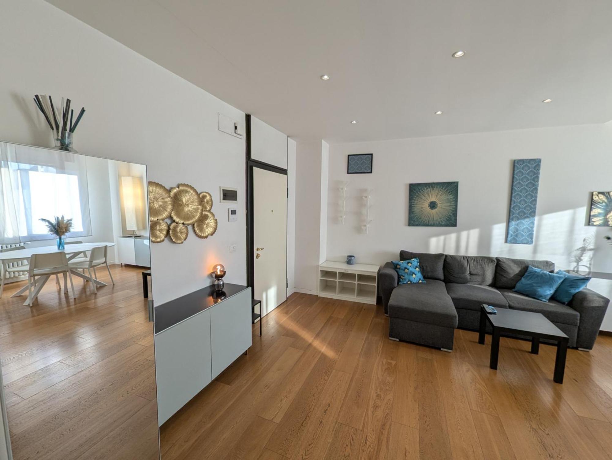 Convenient Family Apt With Private Parking Местре Екстериор снимка