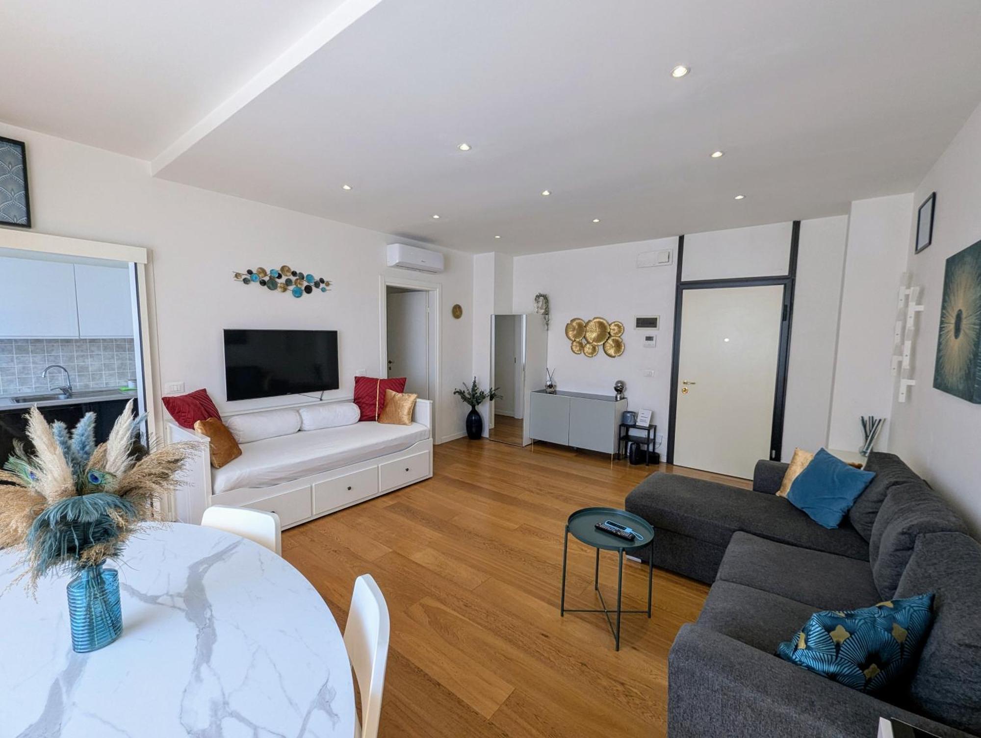 Convenient Family Apt With Private Parking Местре Екстериор снимка